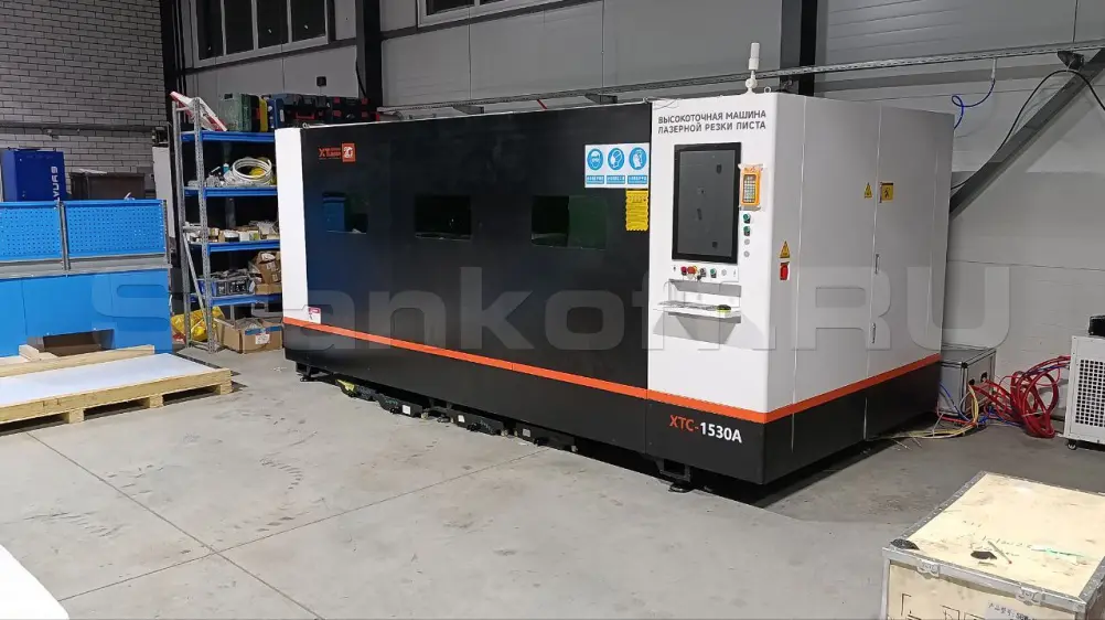 Пусконаладка оптоволоконного лазерного станка в защитной кабине XTC-1530A/3000 Raycus в Ямашурме