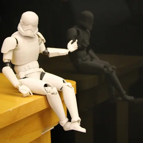 Подвижная фигурка штурмовика из звездных войн на 3D принтере — файлы для печати прилагаются!