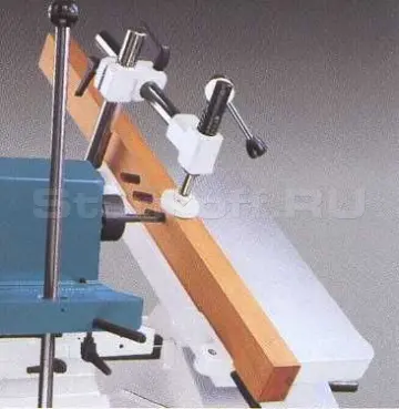Наклонный стол