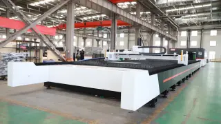 Широкоформатный оптоволоконный лазер для резки металла XTC-30120W/6000 Raycus — фото 5