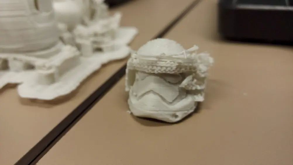 Подвижная фигурка штурмовика из звездных войн на 3D принтере — файлы для печати прилагаются!