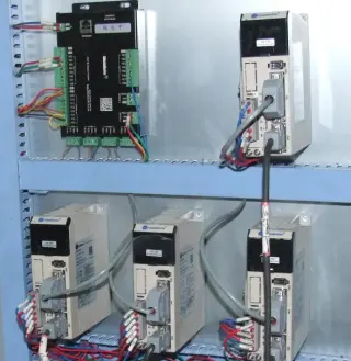 Фрезерный станок с ЧПУ и автоматической линейной сменой инструмента LTT-1325Z — фото 2