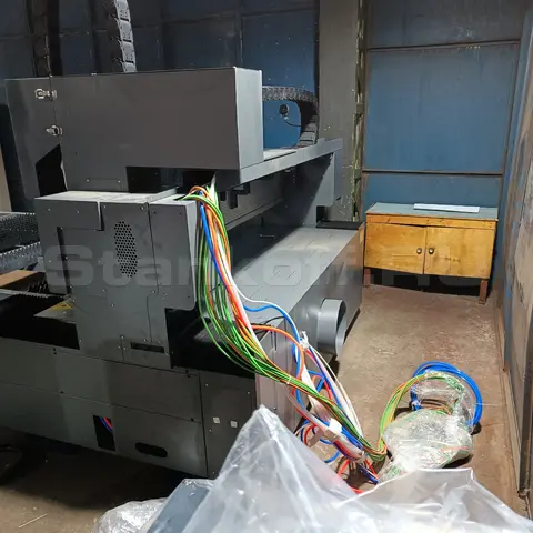 Пусконаладка оптоволоконного лазерного станка по металлу STL-1530FP/3000 Raycus в Санкт-Петербурге