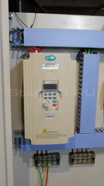 Фрезерный станок с ЧПУ с вакуумным столом LTT-1325A