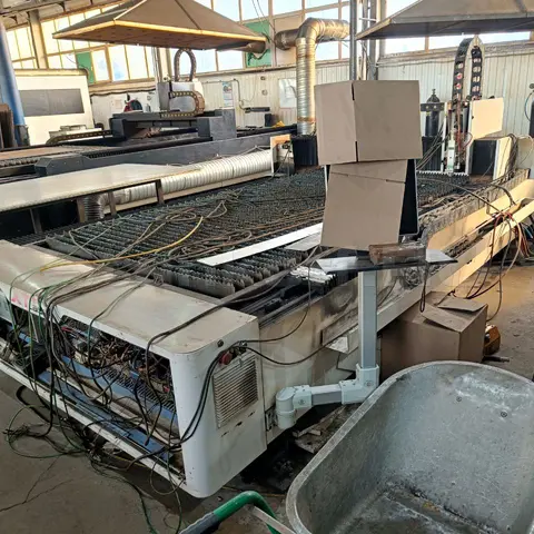 Ремонт оптоволоконного лазерного резака по металлу XTC-1530S/1500 Raycus в Набережных Челнах