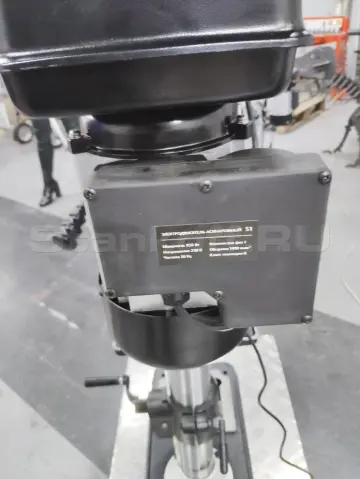 Сверлильный станок DP-20