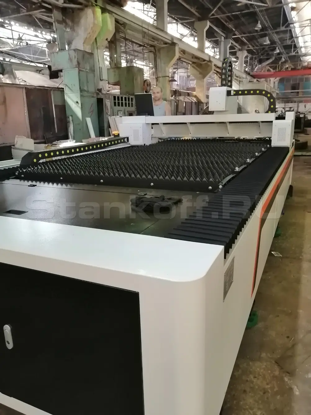 Пусконаладка оптоволоконного лазерного станка XTC-1530H/1500 IPG в Самаре