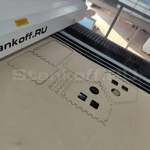 Пусконаладка лазерно-гравировального станка по дереву с ЧПУ LM 1625 PRO OPEN 180W в Чехове