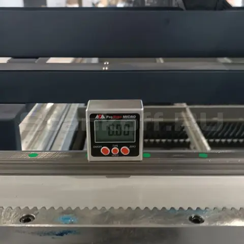 Пусконаладка оптоволоконного лазерного станка в защитной кабине STL-1530G/3000 Raycus в Твери