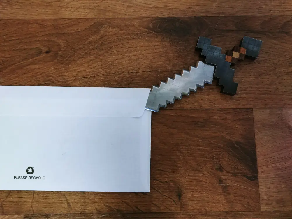 Нож для писем в стиле меча из игры Minecraft