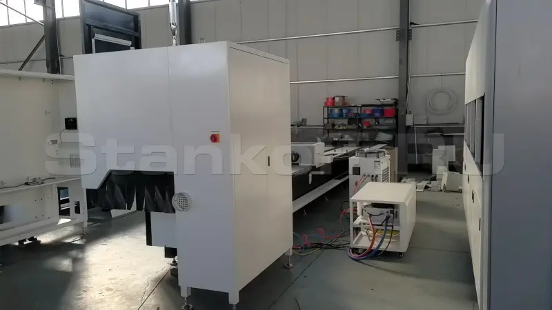Оптоволоконный лазерный труборез STL-T6012/1500 Raycus