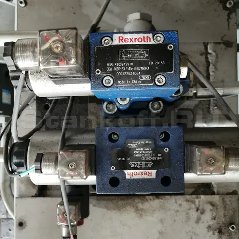 Гидравлический распределитель BOSCH-REXROTH