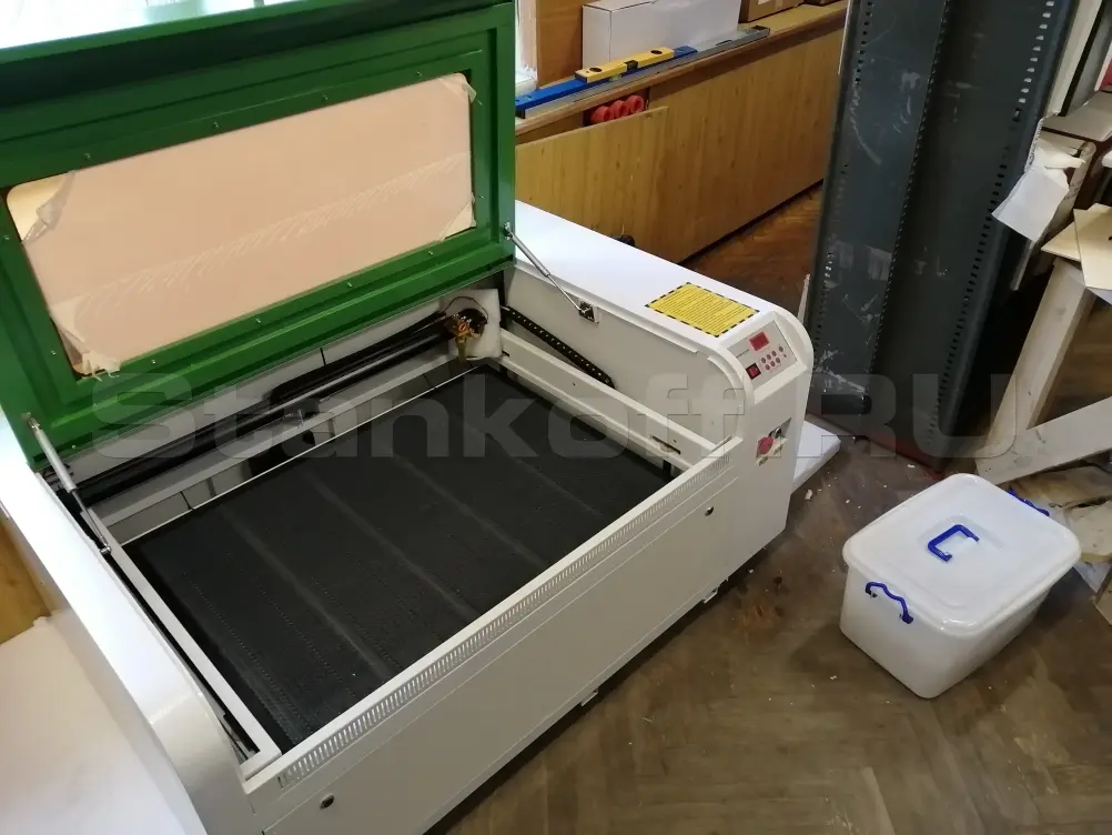 Лазерно-гравировальный станок с ЧПУ WoodTec WL 9060 M2 80W ECO Тольятти ноябрь 2020