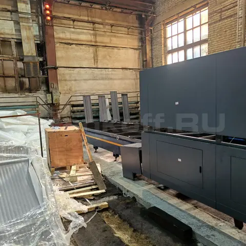 Пусконаладка оптоволоконного лазера в защитной кабине STL-2060G/6000 Raycus в Магнитогорске