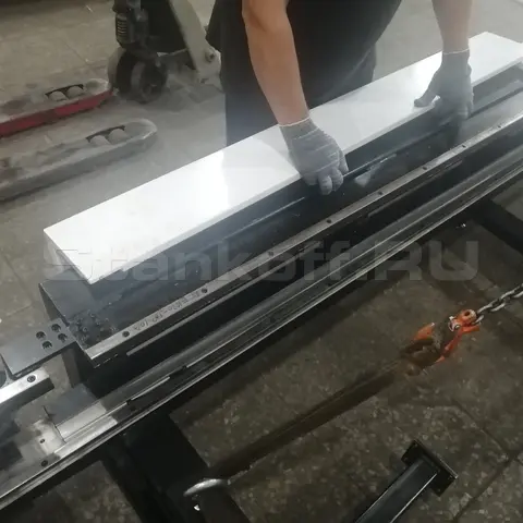 Поставка и запуск оптоволоконного лазерного станка XTC-1530HE/2000 Raycus во Владимире