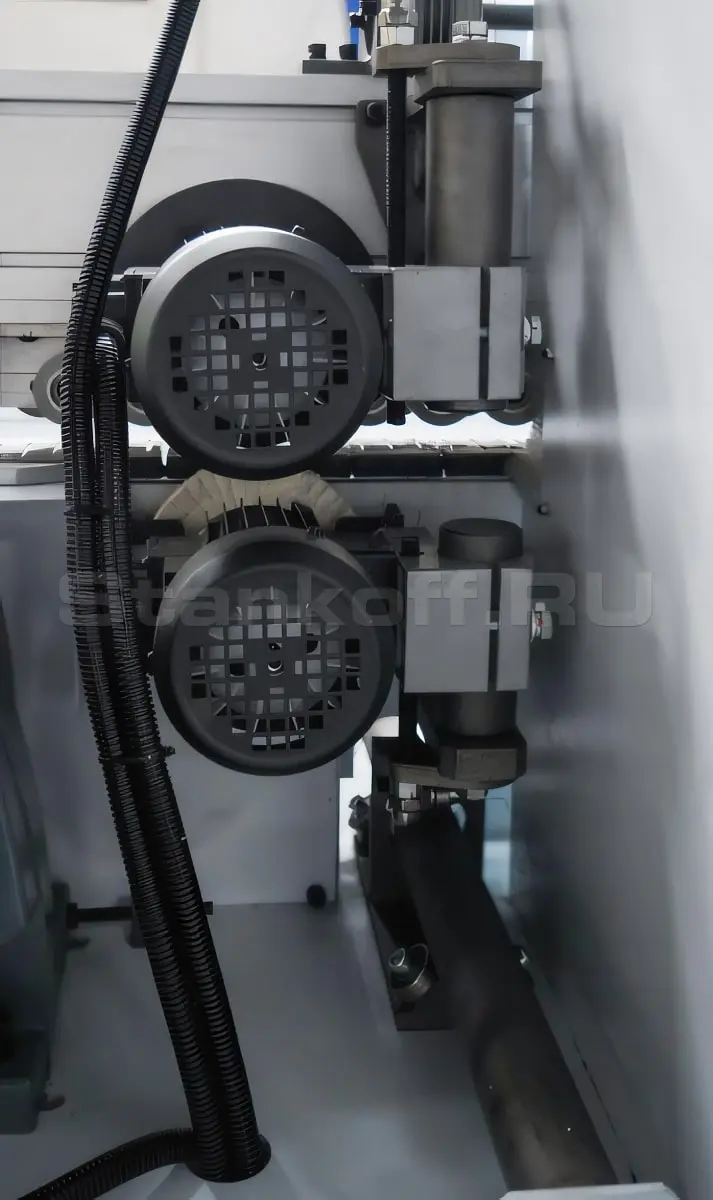 Станок для облицовывания кромок мебельных деталей WoodTec HEAVY 400C