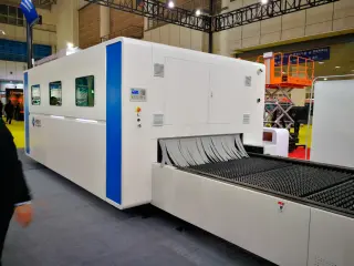 Оптоволоконный лазер для резки металла закрытого типа TC-P3015/4000 IPG — фото 10
