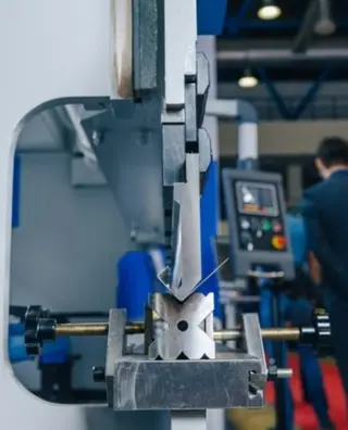 Гидравлический листогибочный пресс MetalTec HBM 125/3200М E22 — фото 6
