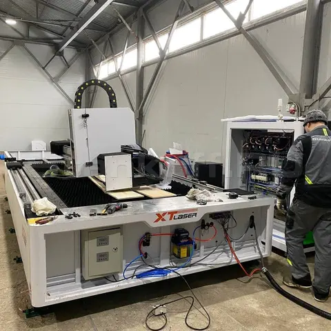 Пусконаладка оптоволоконного лазера для листов и труб XTC-HET 6015/1500 Raycus