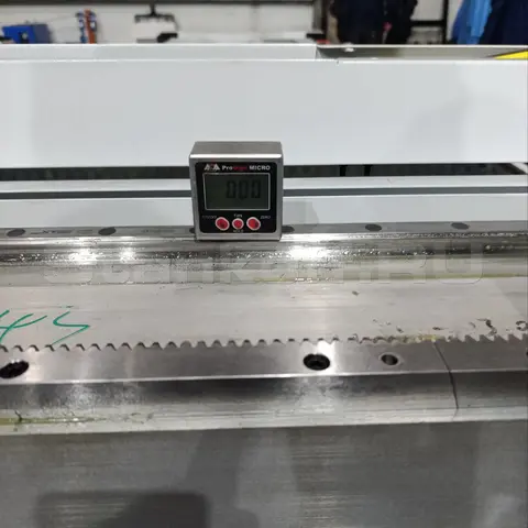 Пусконаладка оптоволоконного лазерного станка для резки металла XTC-1560H/6000 Raycus в Санкт-Петербурге