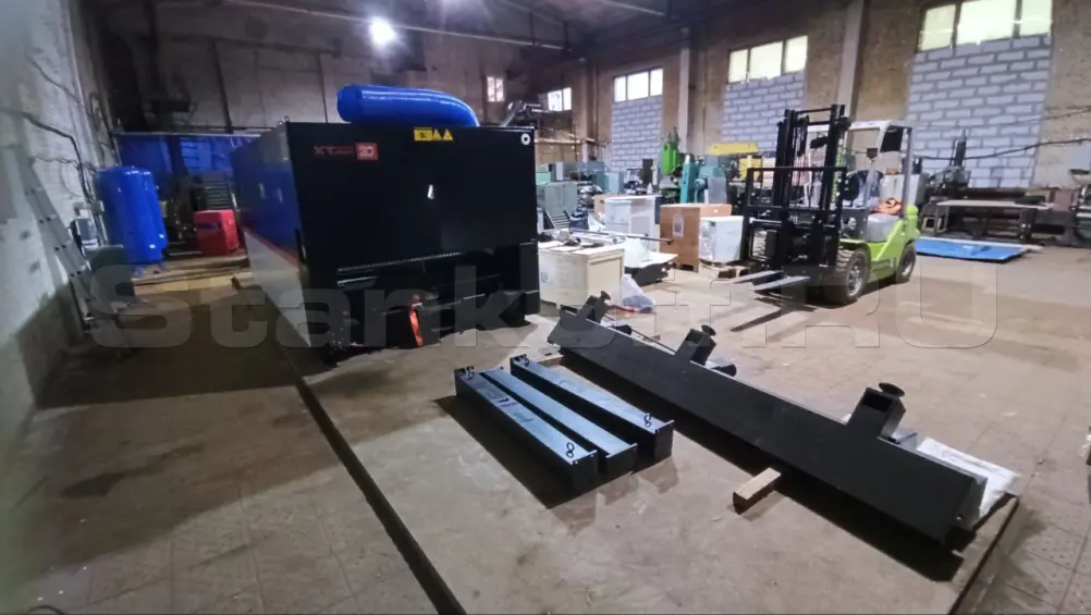 Пусконаладка оптоволоконного лазерного станка в защитной кабине XTC-1530G/6000 Raycus в Дубне