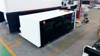 Оптоволоконный лазерный станок в защитной кабине XTC-1530A/3000 Raycus — фото 13