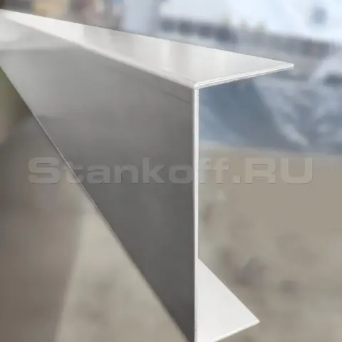 Обзор вертикального станка для фрезеровки канавок с ЧПУ HRK-1500x3200