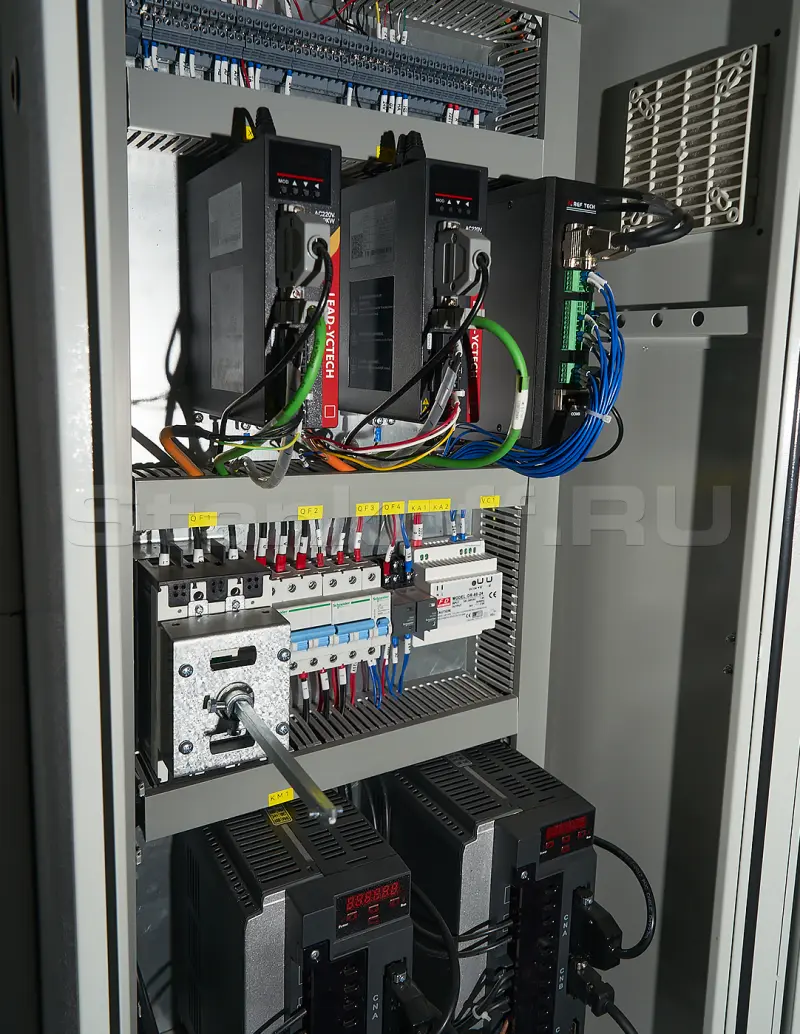 Электромеханический мини гибочный станок FMK 18/800 4 axis