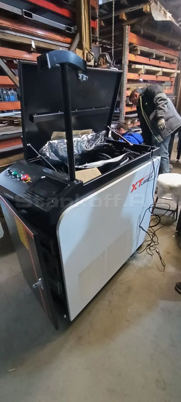 Пусконаладка оптоволоконного аппарата лазерной сварки металла XTW-2000Q/Raycus в Москве