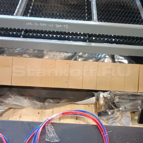Пусконаладка оптоволоконного лазерного станка в защитной кабине STL-1530G/3000 Raycus в Твери