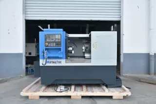Токарный станок c ЧПУ с горизонтальной станиной MetalTec CK 35x400 PROM+ — фото 2