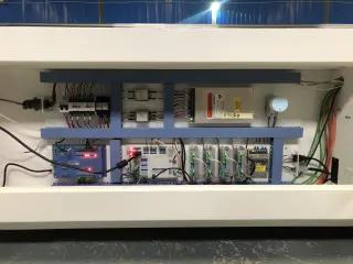 Лазерно-гравировальный станок для резки металлов и неметаллов с ЧПУ LM HYBRID 1325/150 Вт — фото 13