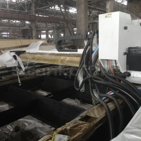 Пусконаладка оптоволоконного лазерного станка с защитной кабиной XTC-2560GP/12000 Raycus в Армении