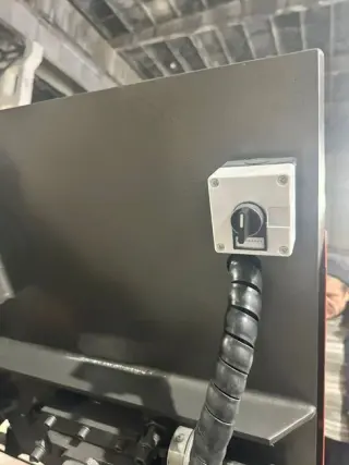 Полуавтоматический ленточнопильный станок MetMachine LS4050 — фото 5