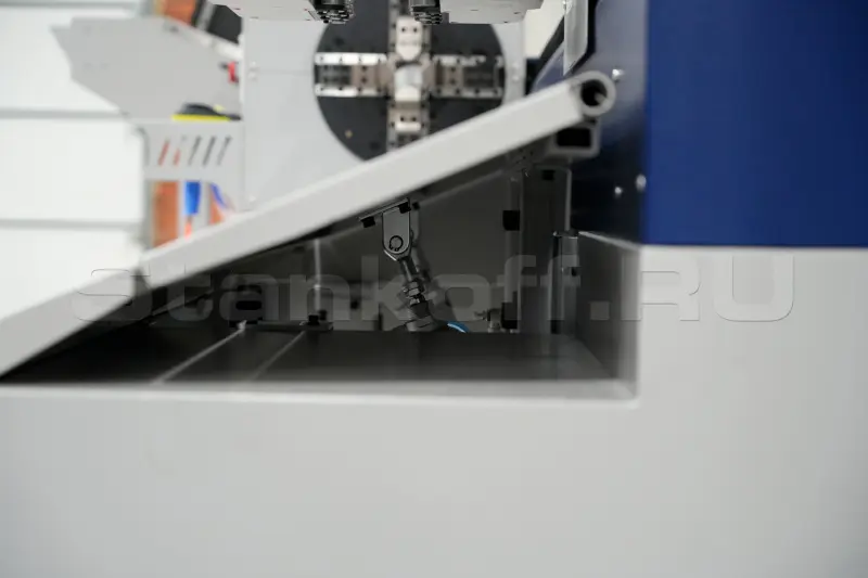 Высокоскоростной лазерный труборез LPC80-B5-CF6000/3000 Raycus