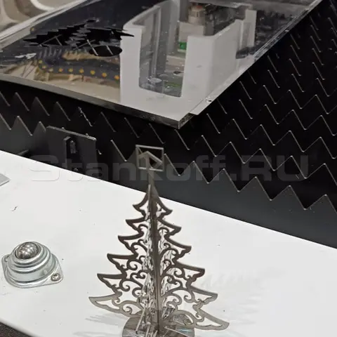 Пусконаладка оптоволоконного лазерного станка для резки металла XTC-2060H/3000 IPG в Москве