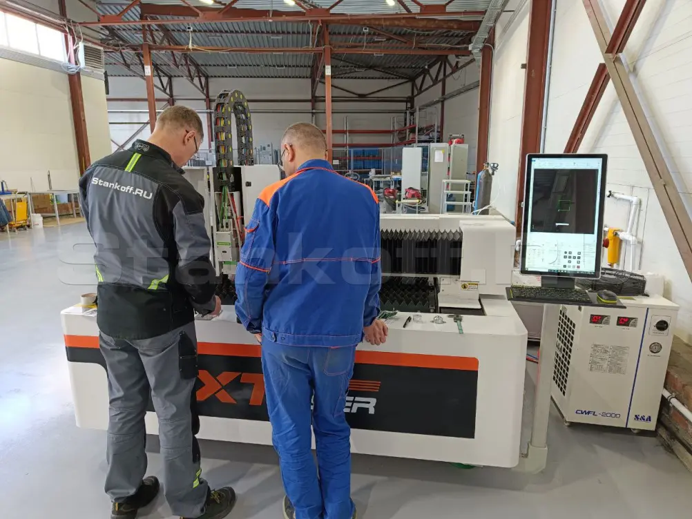 Пусконаладка оптоволоконного лазерного станка по металлу XTC-1530H/2000 Raycus в Казани