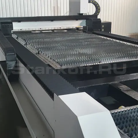 Запуск лазерного станка XTC-1530HE/1500 Raycus в Чебоксарах