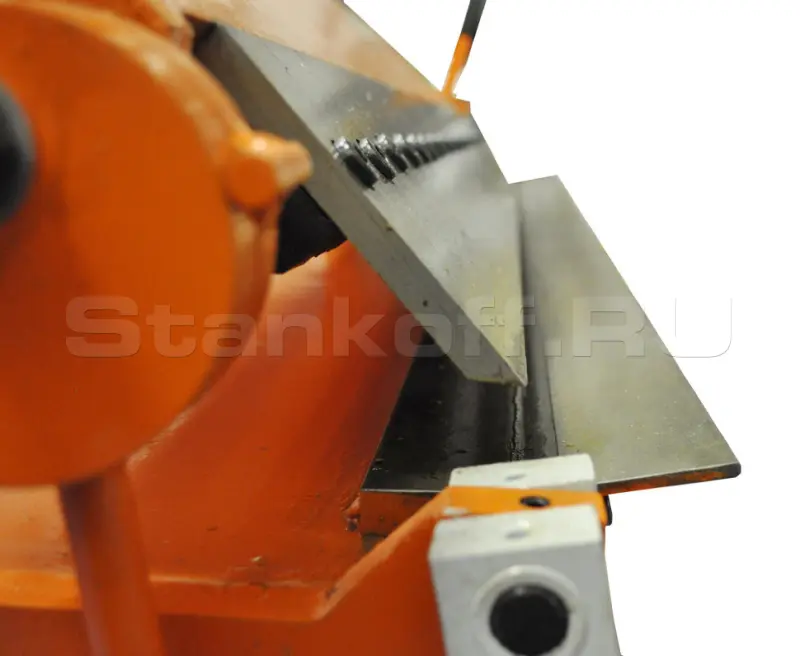 Станок листогибочный ручной сегментный W1.5x1260A