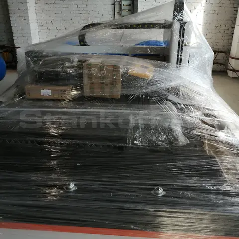 Пусконаладка оптоволоконного лазерного станка для резки металла XTC-1530W/3000 Raycus во Владимире
