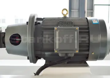 Главный двигатель Siemens