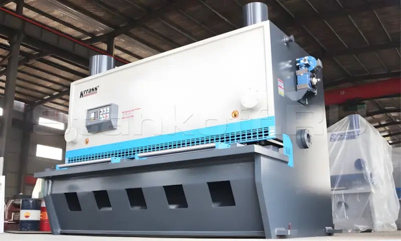 Гидравлическая гильотина QC11K-16x3200