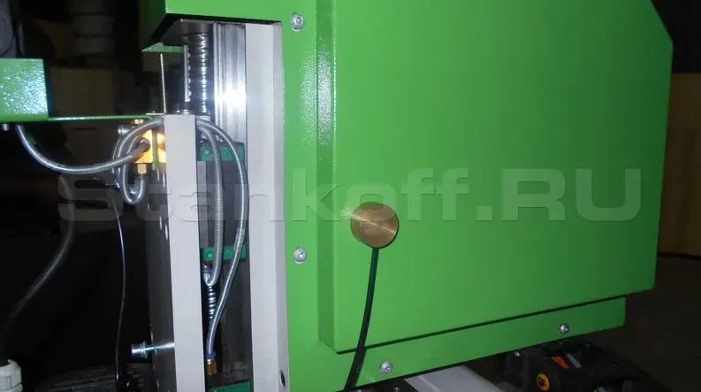 Фрезерный станок с ЧПУ для раскроя фанеры LTT-1616