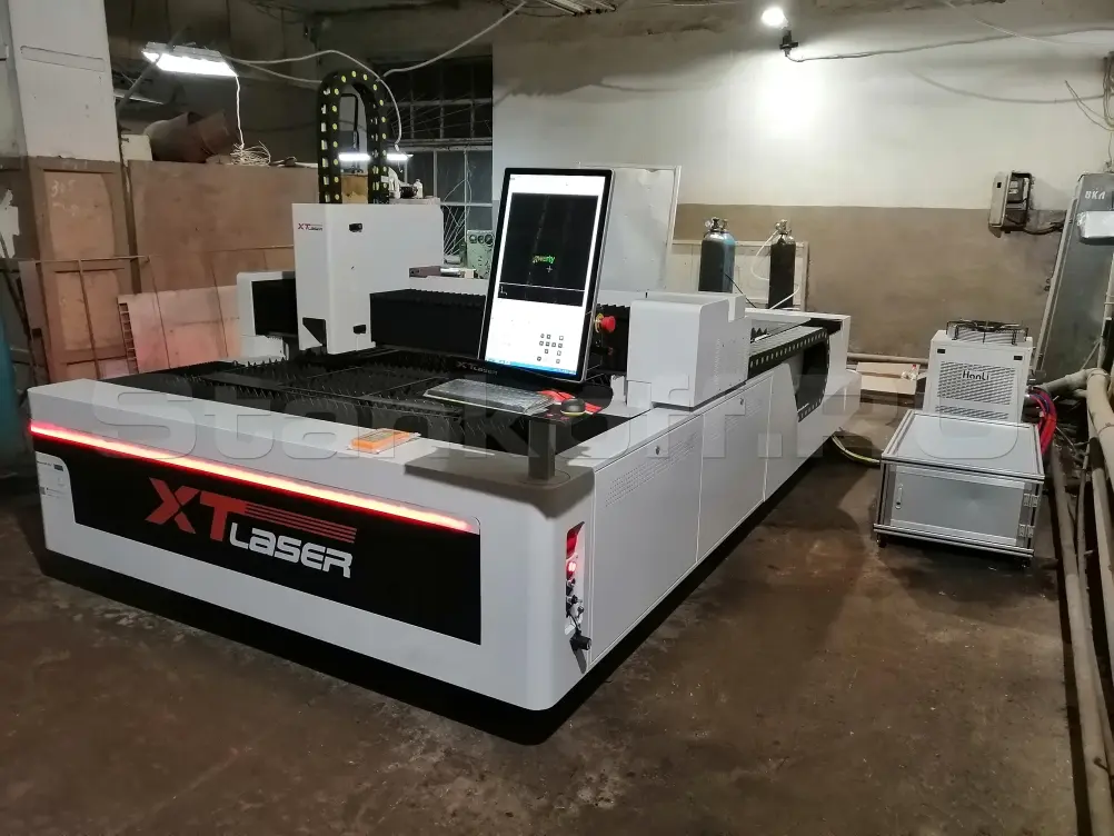 Поставка и пусконаладка оптоволоконного лазерного станка по металлу XTC-1530H/1500 Raycus в Таганроге