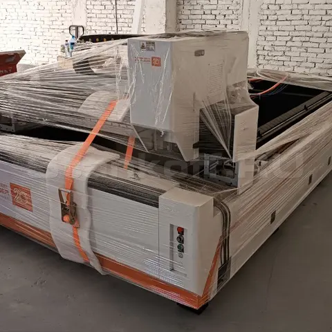 Станок в упаковке