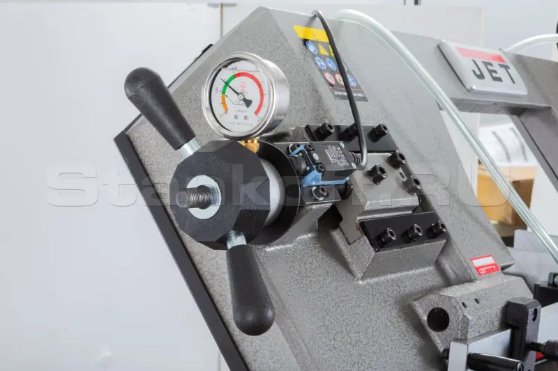 Полуавтоматический ленточнопильный станок JET MBS-1113DASP