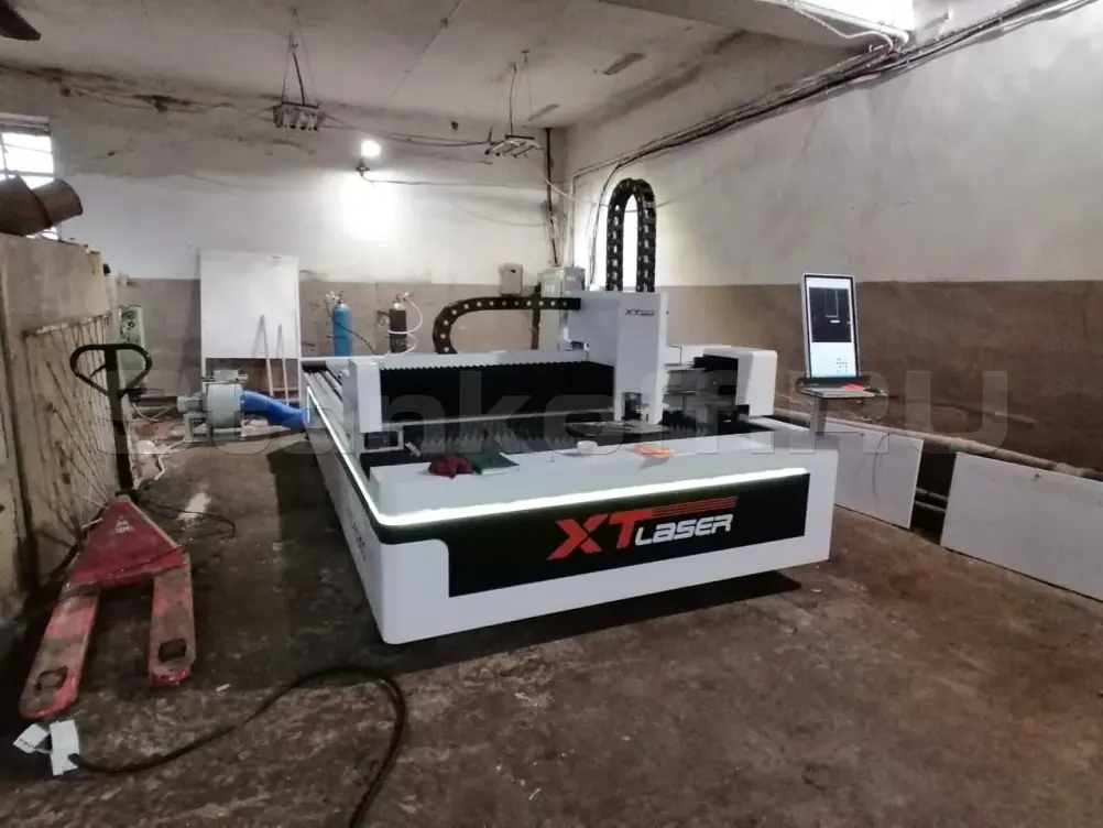 Поставка и пусконаладка оптоволоконного лазерного станка по металлу XTC-1530H/1500 Raycus в Таганроге