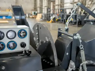 Мобильный измельчитель дерева на гусеничном ходу DWG-60ZC — фото 14