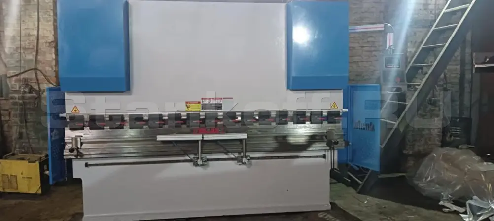 Пусконаладка гидравлического листогибочного пресса MetalTec HBM 200/3200 E22 в Ростовской области