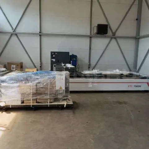 Пусконаладка оптоволоконного лазерного станка для резки металла XTC-1560H/6000 Raycus в Тимашевске